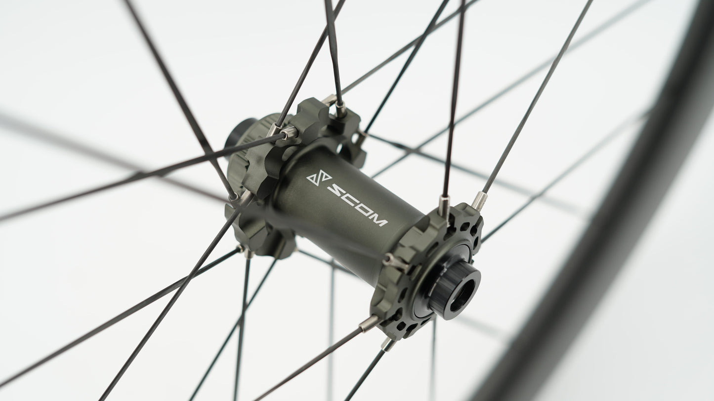 Paire de Roues SCOM ULTRA+ 50 Tubeless Ready (Center Lock)