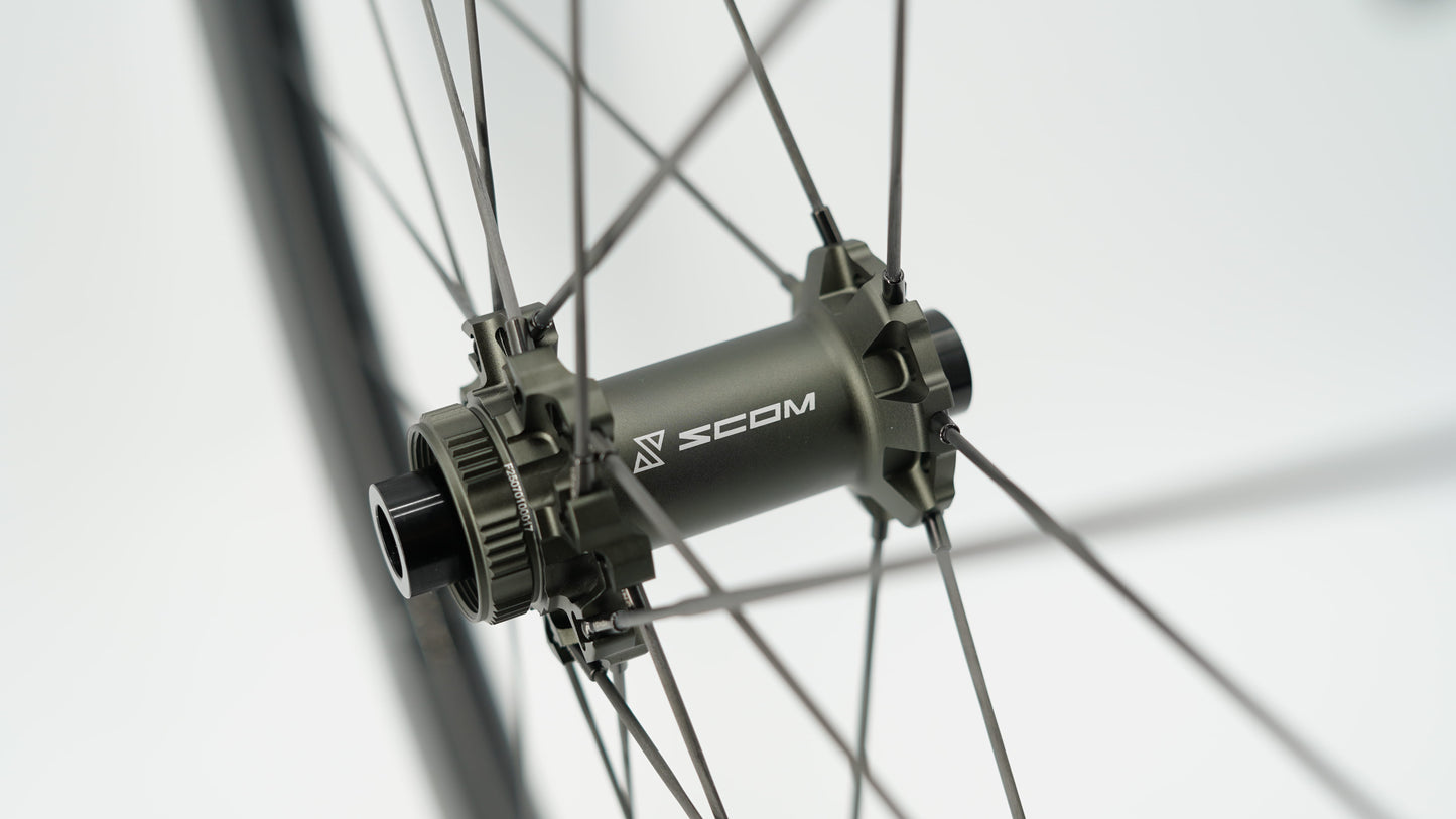 Paires de Roues SCOM ULTRA 40 Tubeless Ready (Center Lock)