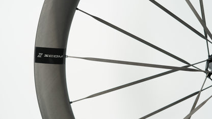 SCOM RACE Tubeless Ready -pyöräpari (Center Lock)