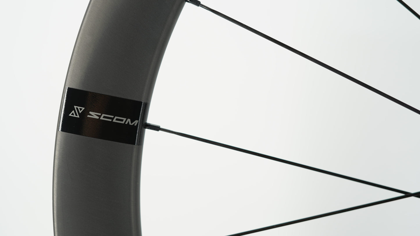 Coppia di Ruote SCOM EVO 50 Tubeless Ready (Center Lock)