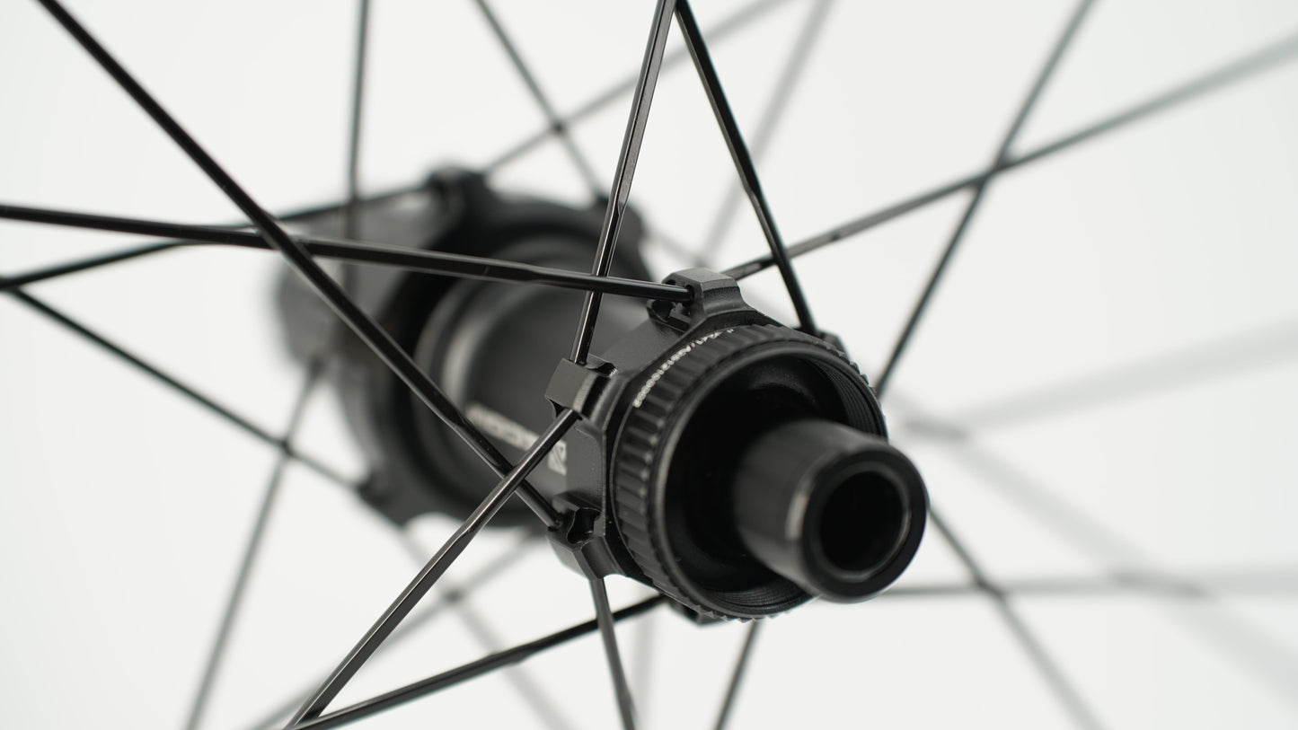 Paire de Roues SCOM CORSA 45 Tubeless Ready (Center Lock)