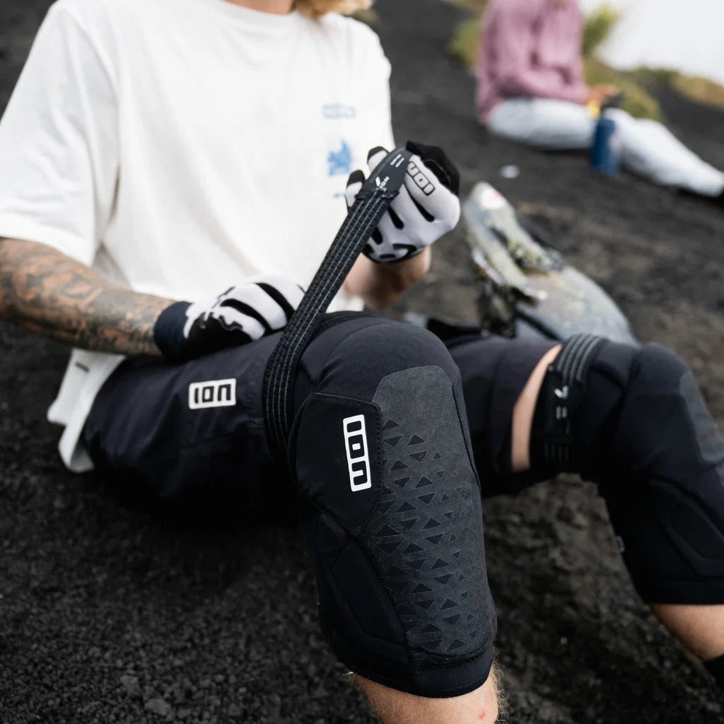 Genouillères ION K-PACT ZIP SQ Unisex Noir