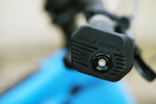 Bar Ends WOLF TOOTH LOCKED-IN