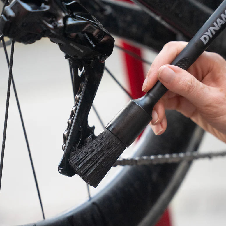 DYNAMIC SOFT DETAILING BRUSH Special Drivetrain Brush
