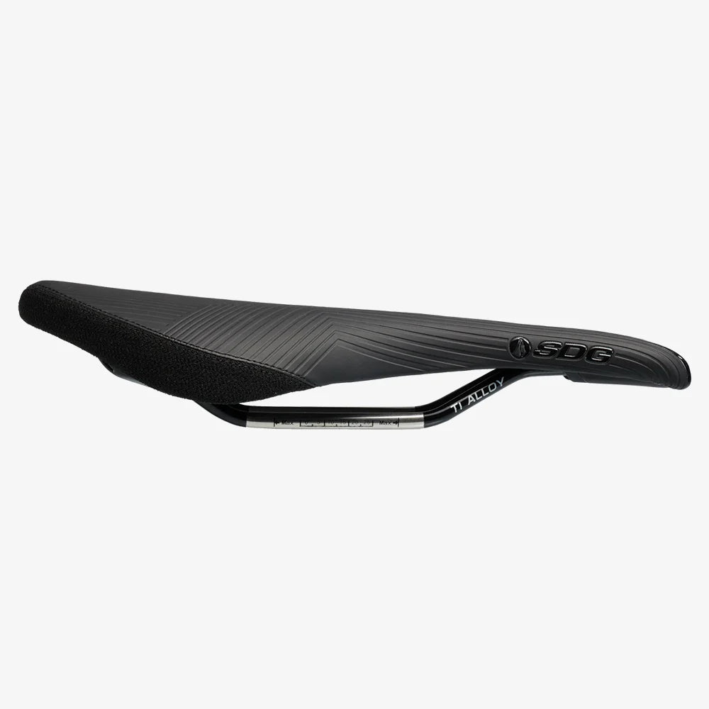 Sadel SDG DUSTER P MTN Skinnebeslag Ti-Alloy Sort