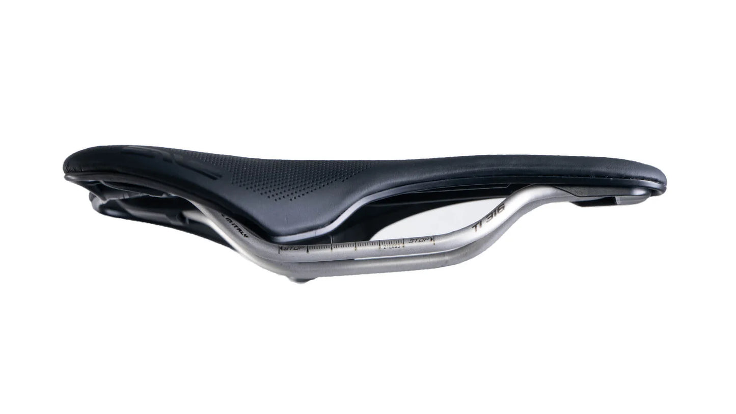 Selle ENVE Selle Italia SLR BOOST V2 Rails Titane 130mm