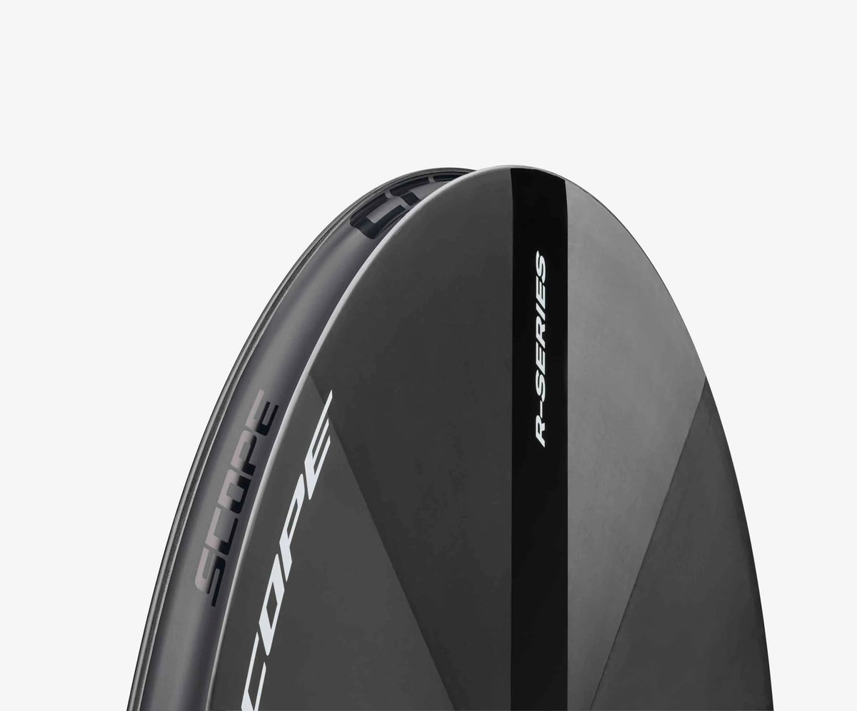 Détail moyeu SCOPE Race Disc