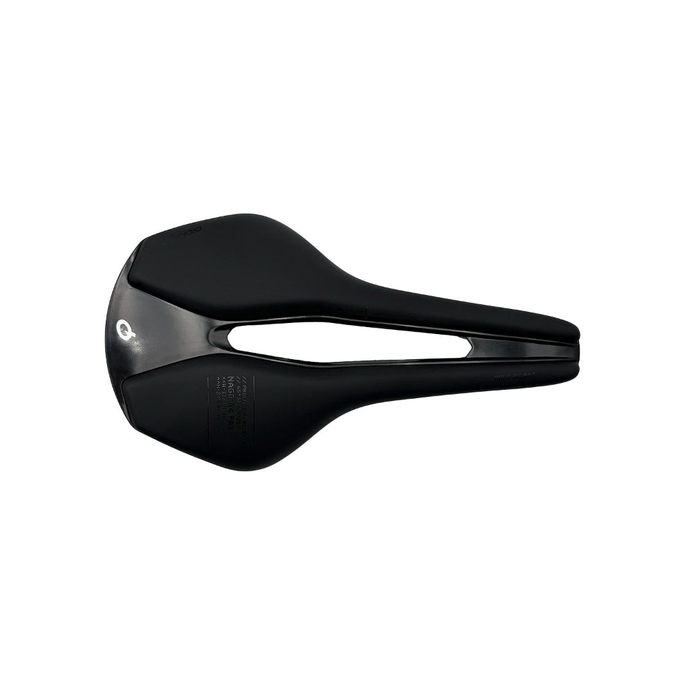 Sadel PROLOGO NAGO R4 PAS 137 Stålskinne Sort