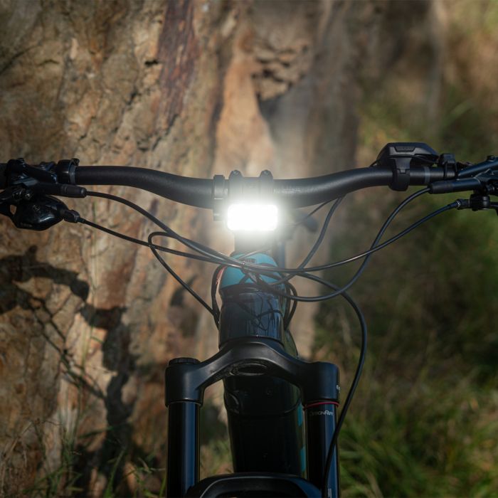 Przednie Oświetlenie KNOG BLINDER E 1800