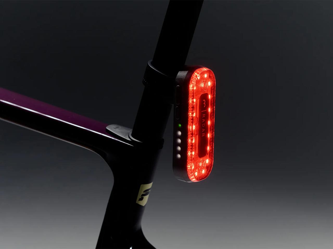 Éclairage Arrière BBB SIGNAL RADAR 80 Lumens