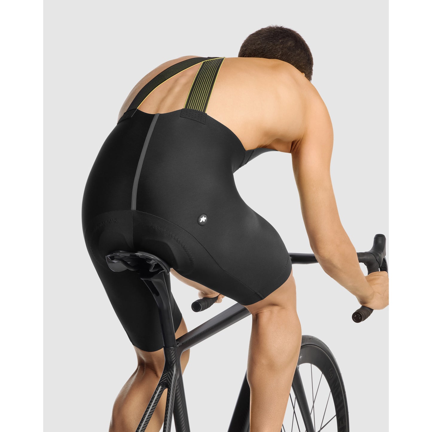 Korte buksestropper ASSOS EQUIPE R SPRING FALL S11 Sort