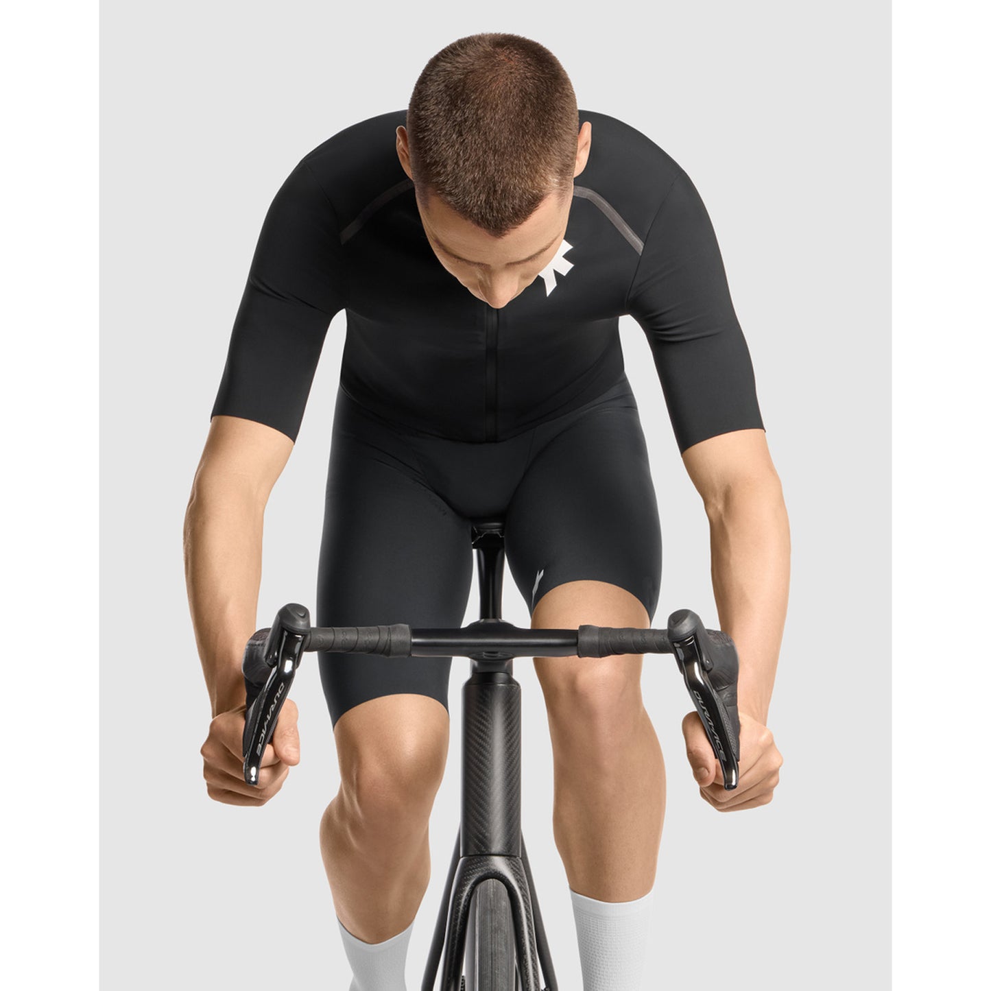 Dres ASSOS EQUIPE R THERMO RAIN S11 Krátké rukávy Černá