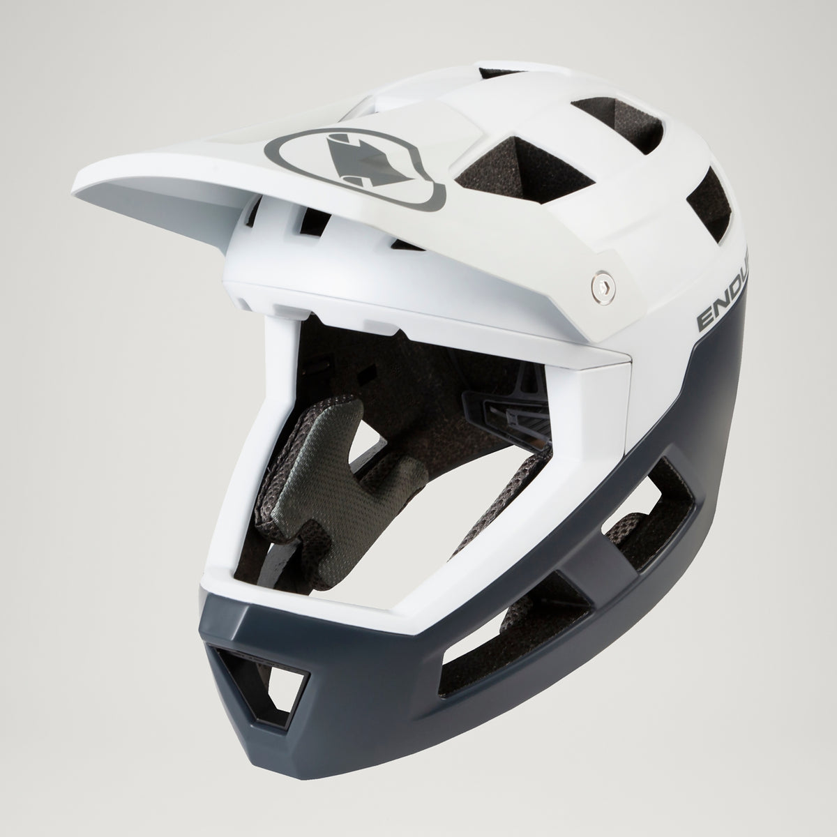 ENDURA SINGLETRACK INTEGRAL MIPS hvid/grå mountainbikehjelm