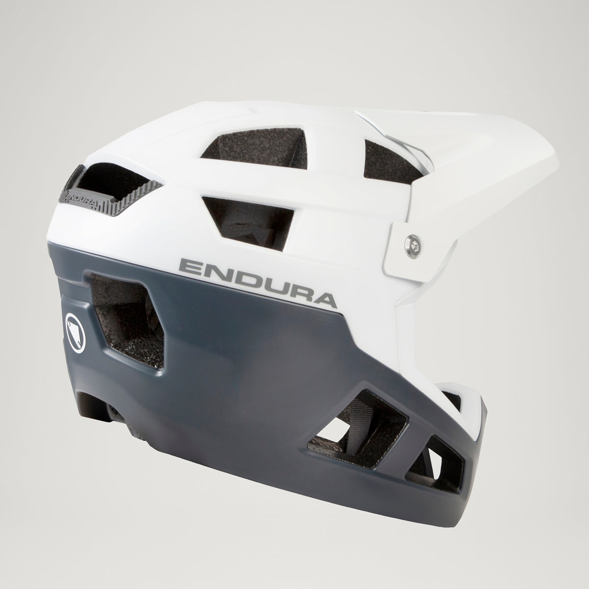 ENDURA SINGLETRACK INTEGRAL MIPS hvid/grå mountainbikehjelm