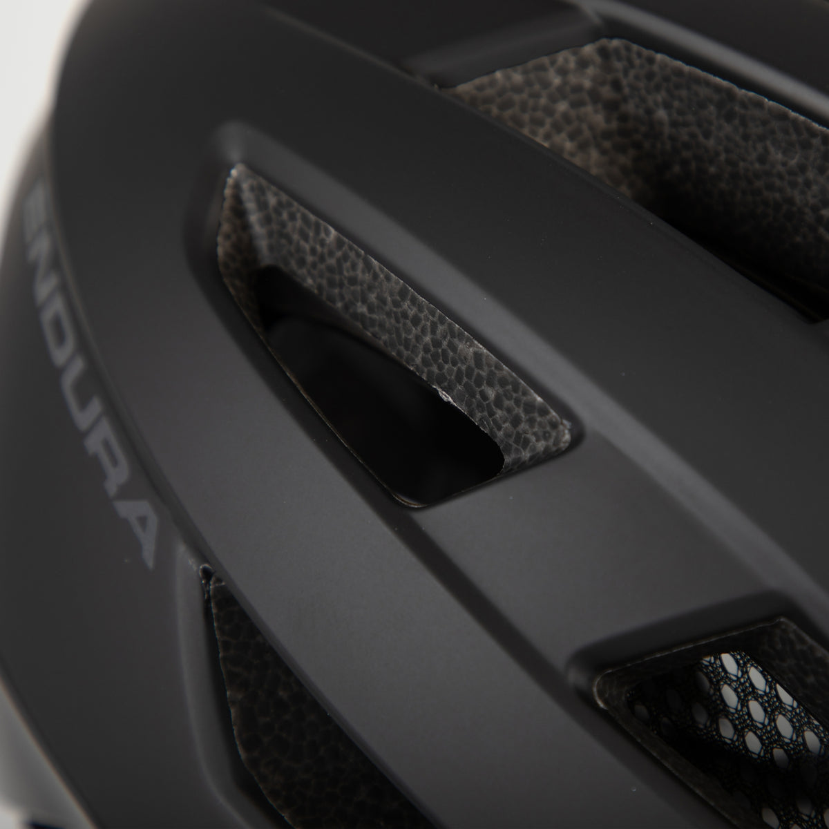 ENDURA XTRACT MIPS landevejshjelm sort