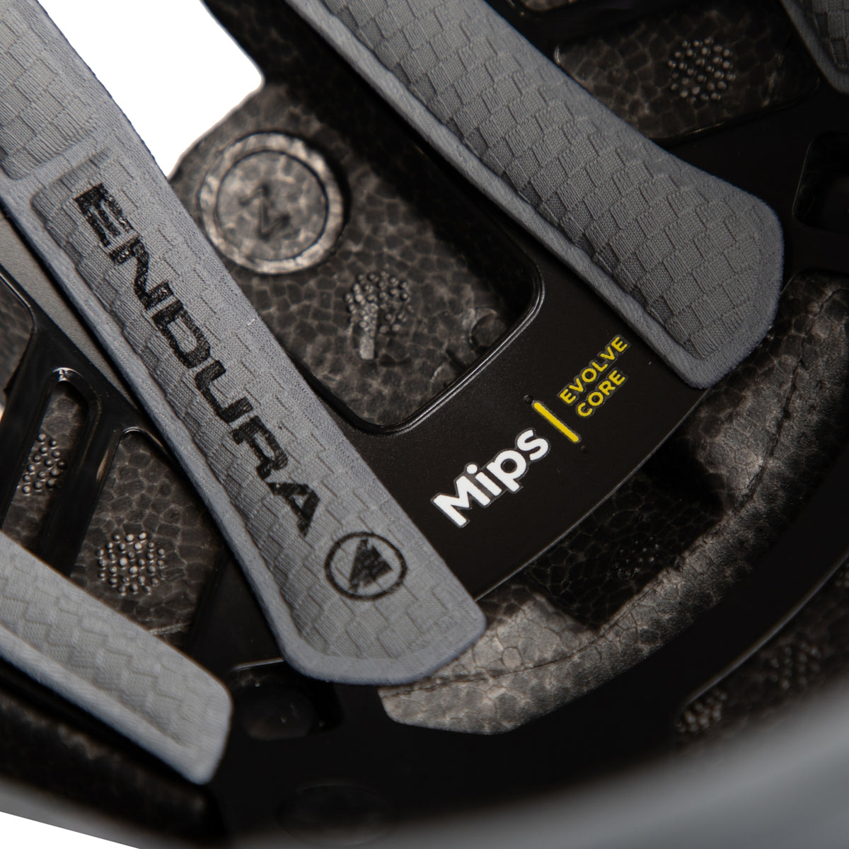ENDURA XTRACT MIPS landevejshjelm sort