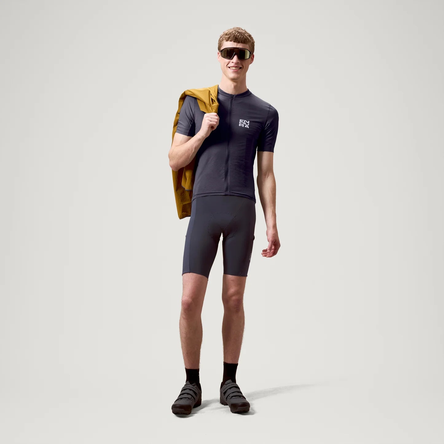 Maillot ENDURA ALLTRACK RIDE Manches Courtes Carbon Gris