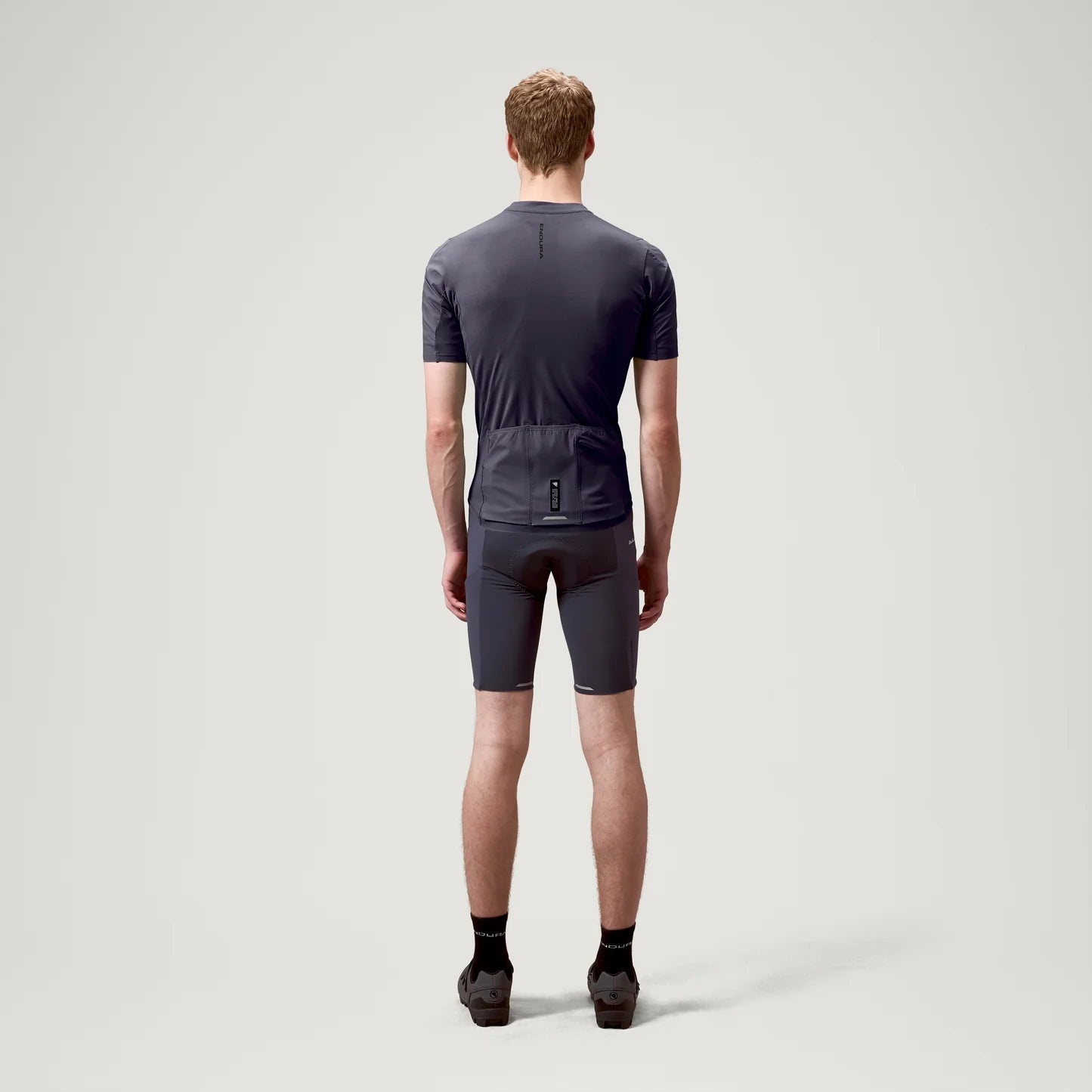 Maillot ENDURA ALLTRACK RIDE Manches Courtes Carbon Gris