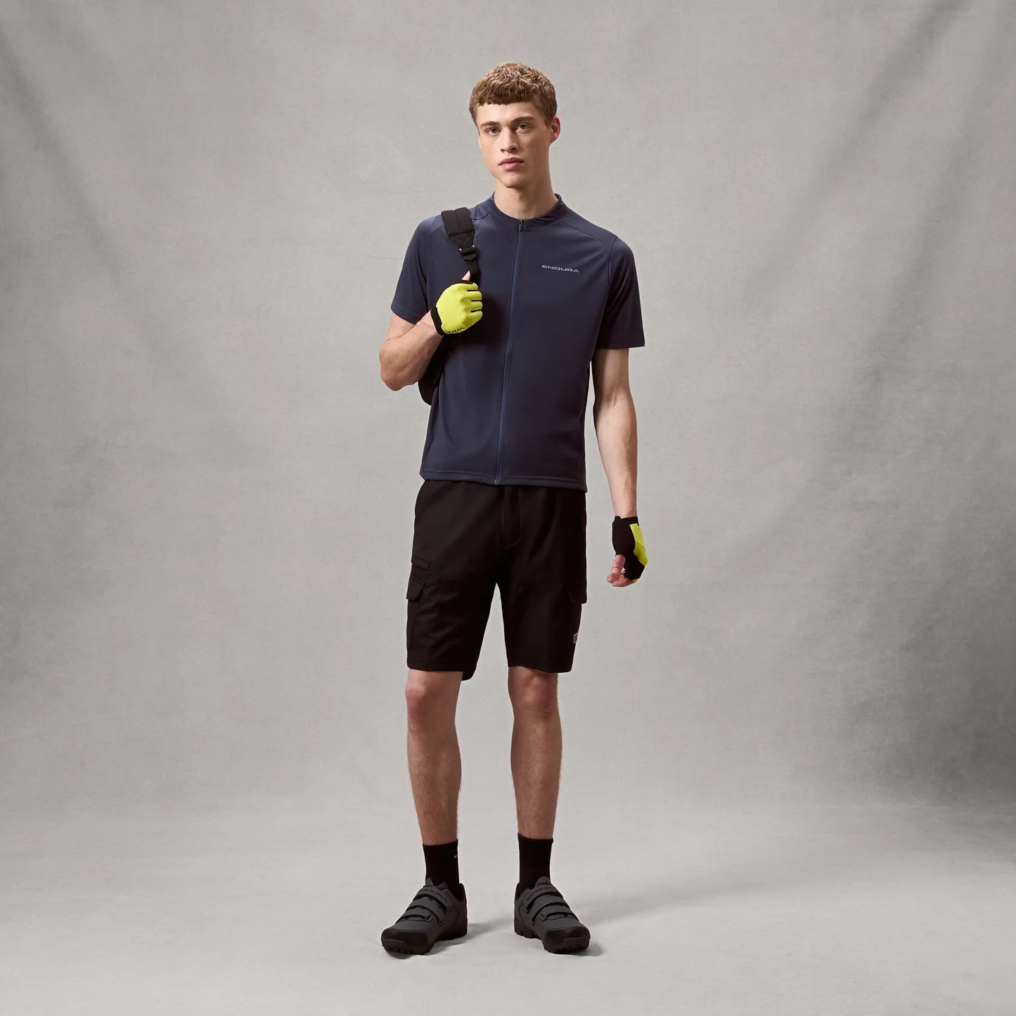 ENDURA LOOP ZIPPED Short Sleeve Jersey Carbon Grey
