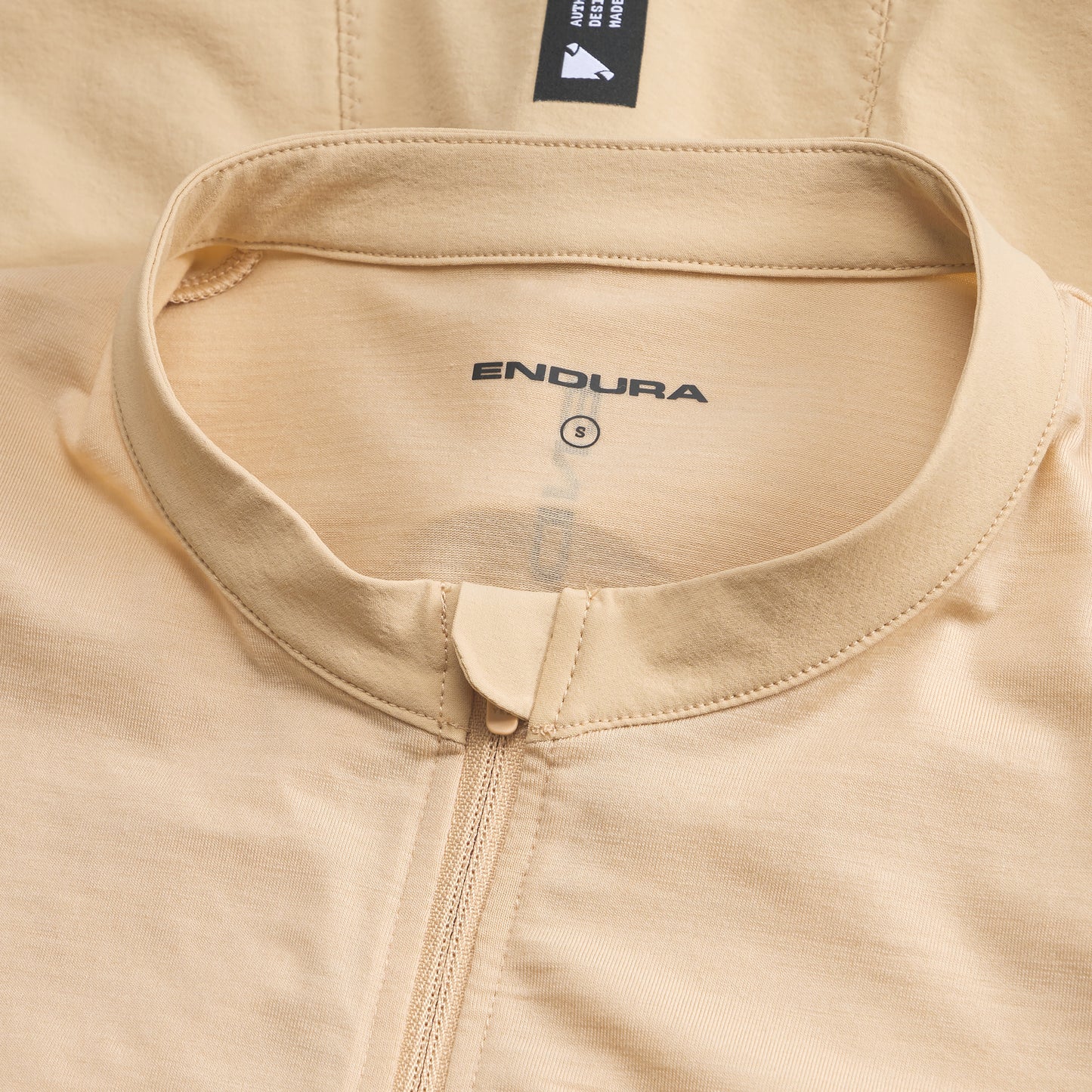Shirt ENDURA ALLTRACK RIDE Korte Mouwen Dames Sand