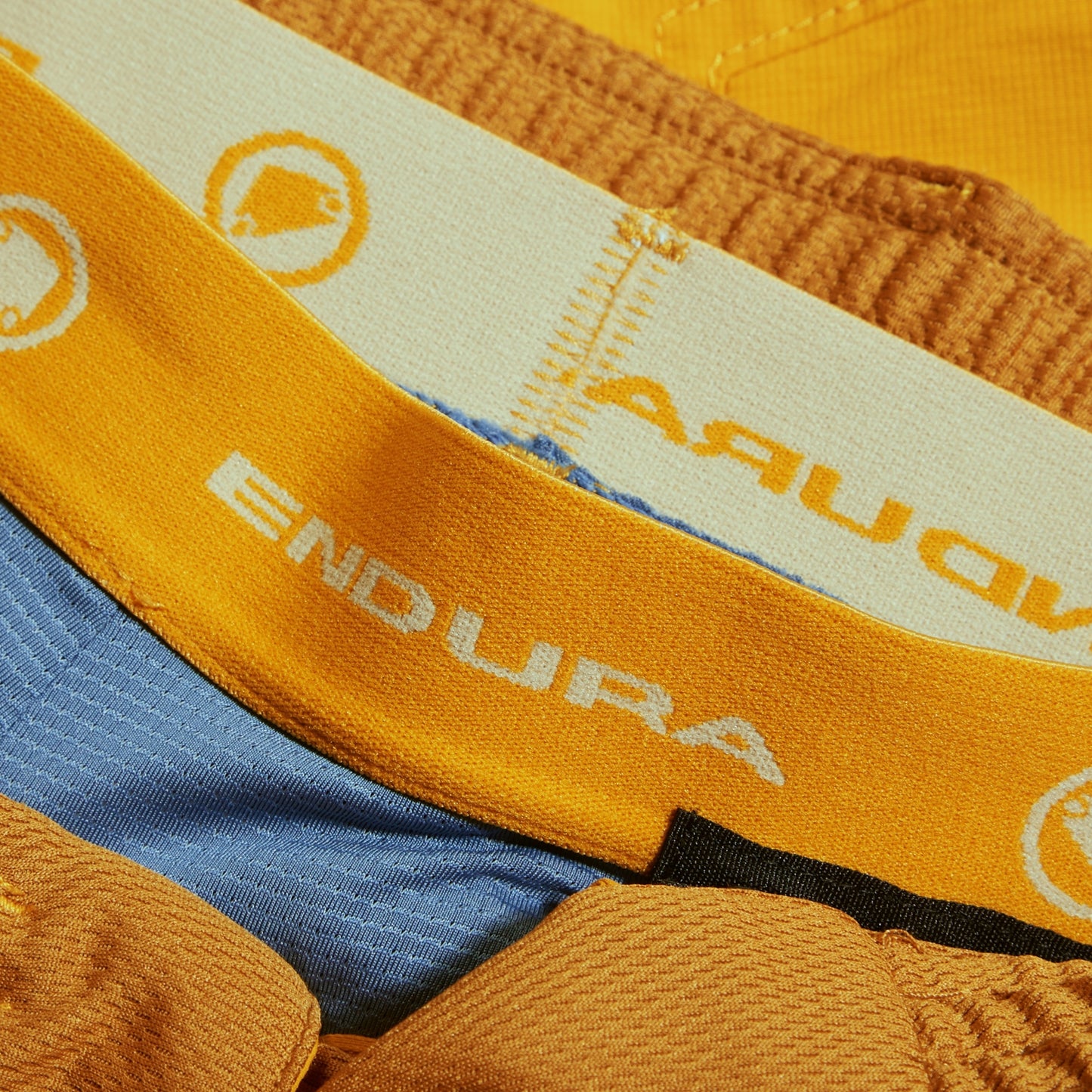 Short ENDURA HUMMVEE LINER Mostaza