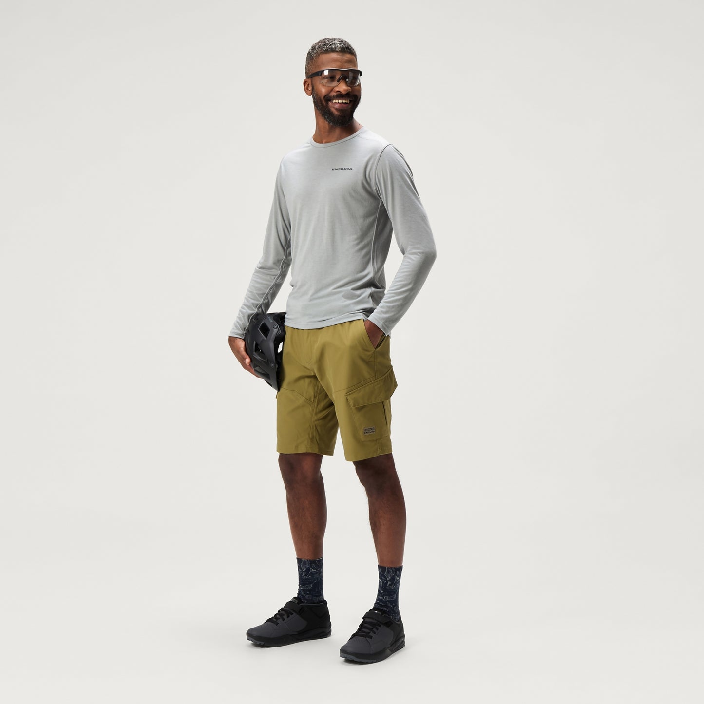 Short ENDURA LOOP CARGO Vert Olive