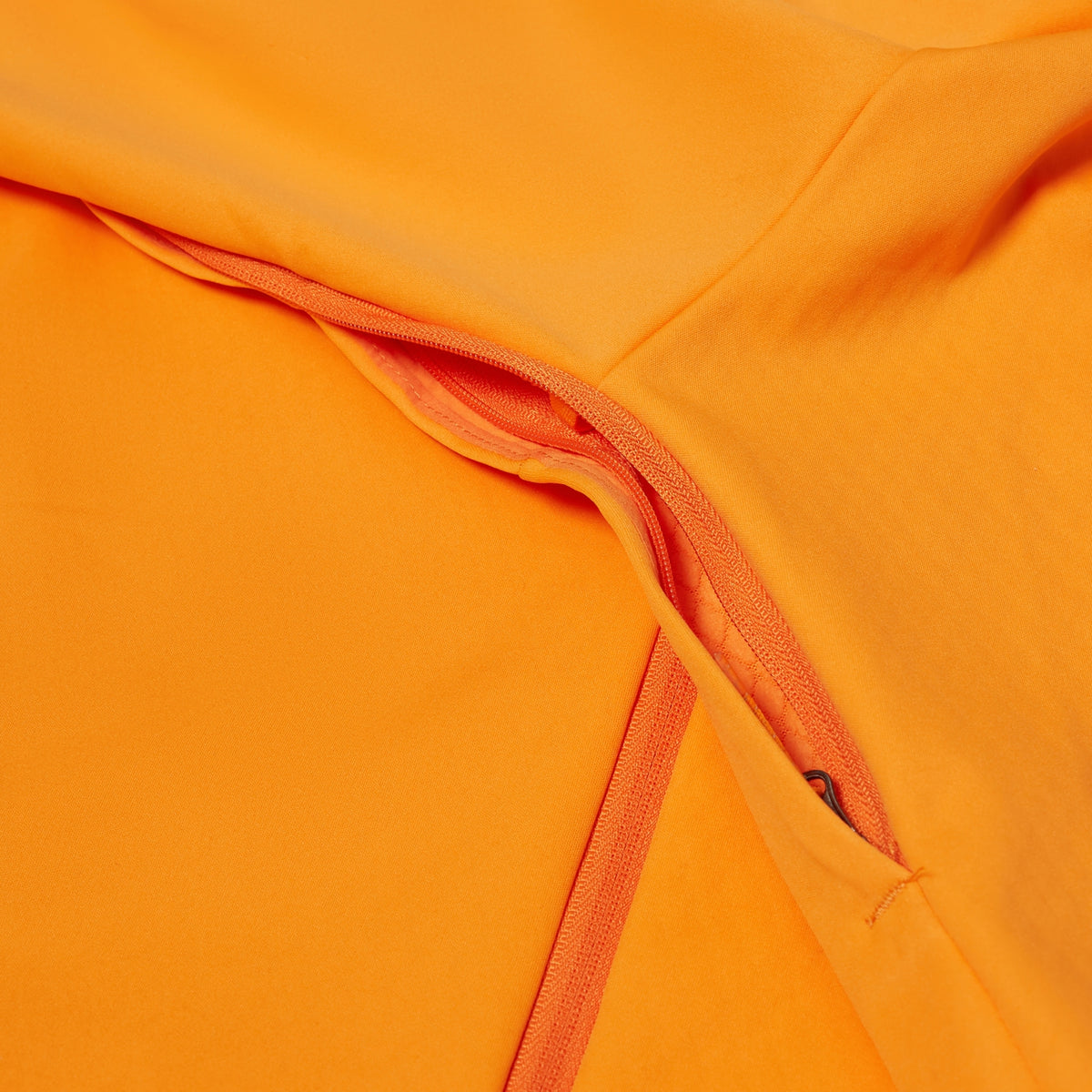 ENDURA ALLTRACK RACE CAPE fietsjack oranje