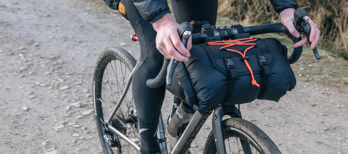 RESTRAP HOLSTER BAR BAG 14 L Black Handlebar Bag