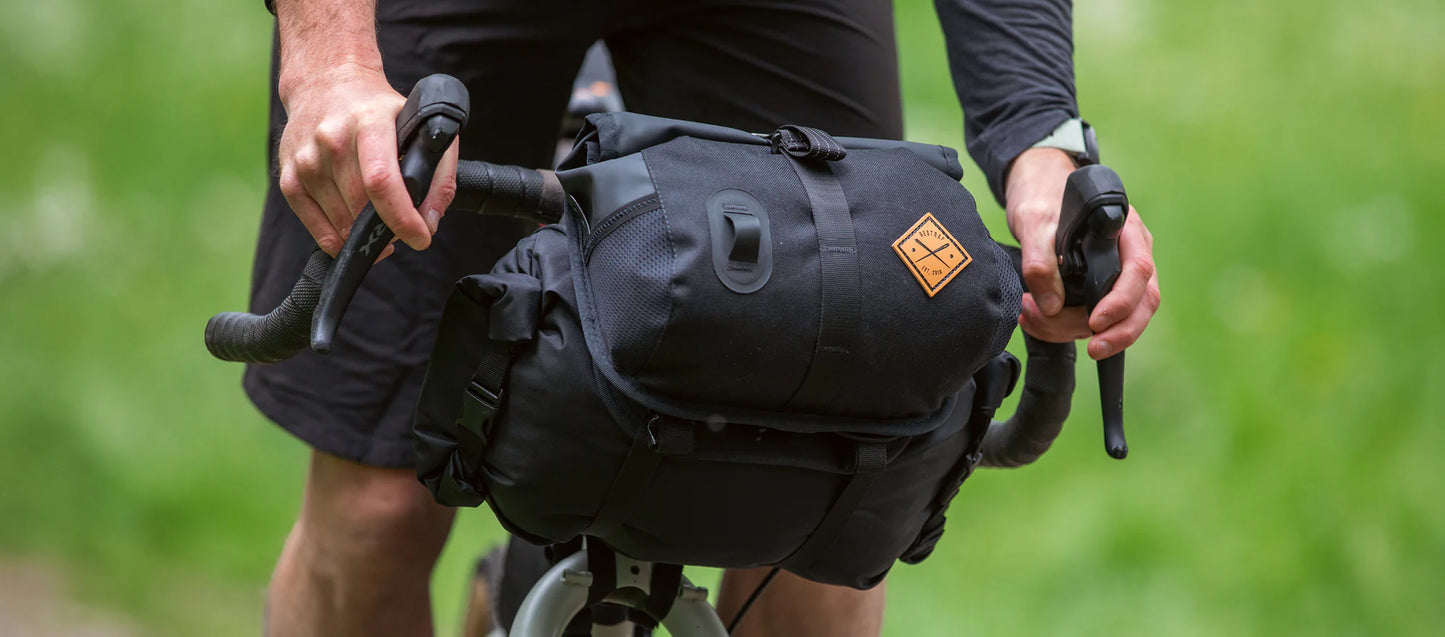 Sacoche de Guidon RESTRAP HOSLTER BAR BAG PLUS 18 L