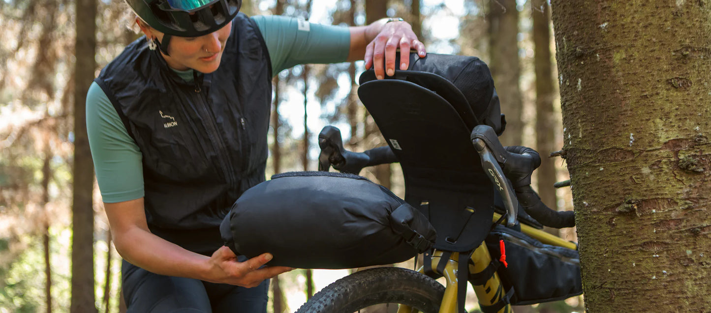 Sacoche de Guidon RESTRAP HOSLTER BAR BAG PLUS 18 L