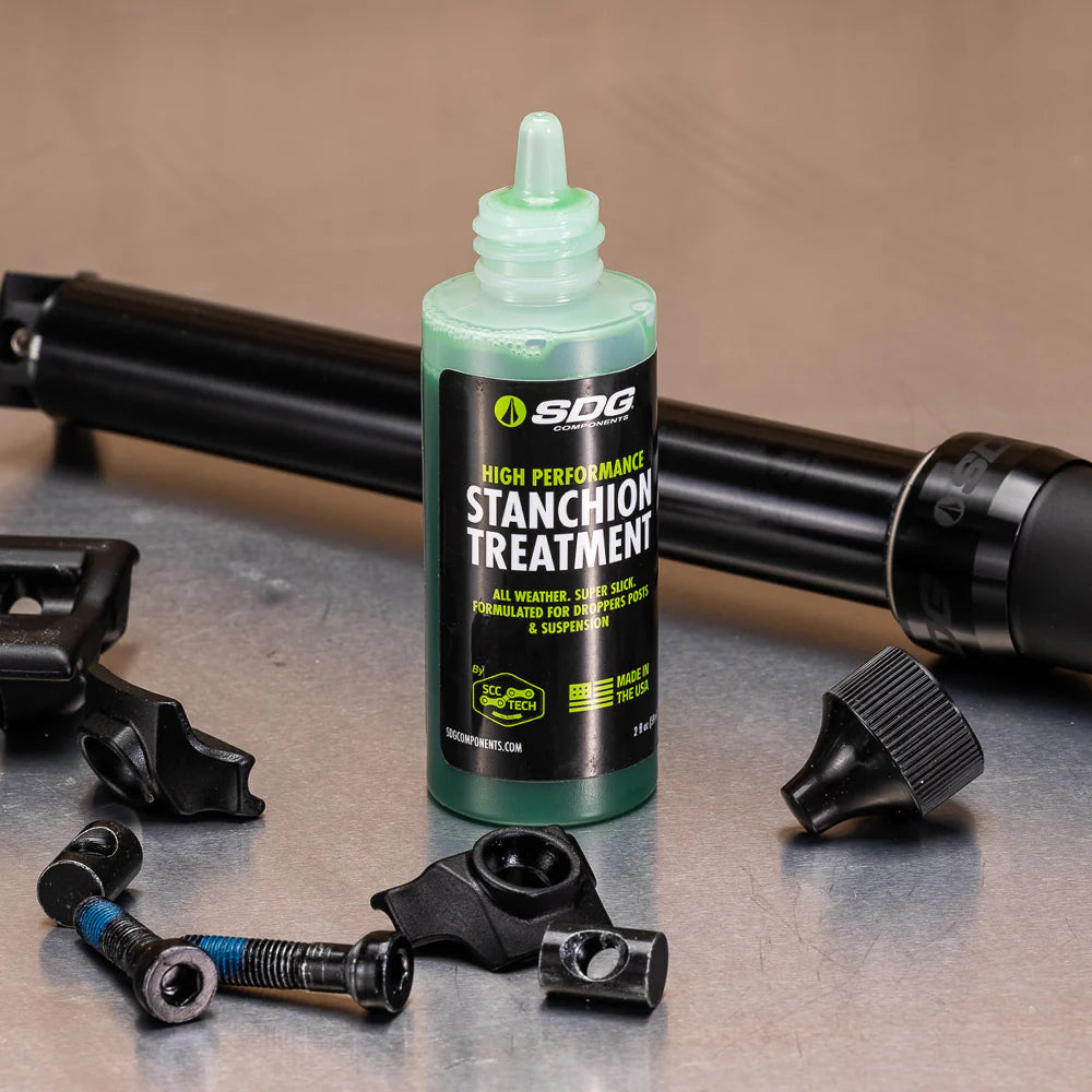 Rengørings-/smøremiddel til affjedring SDG Stanchion Treatment (60ml)