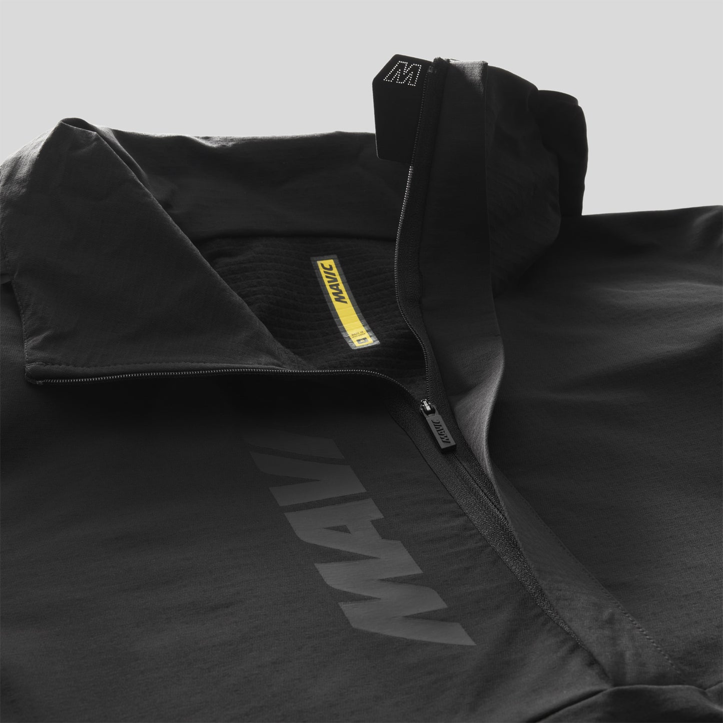 Jakke MAVIC DEEMAX THERMO WIND HOODIE Sort