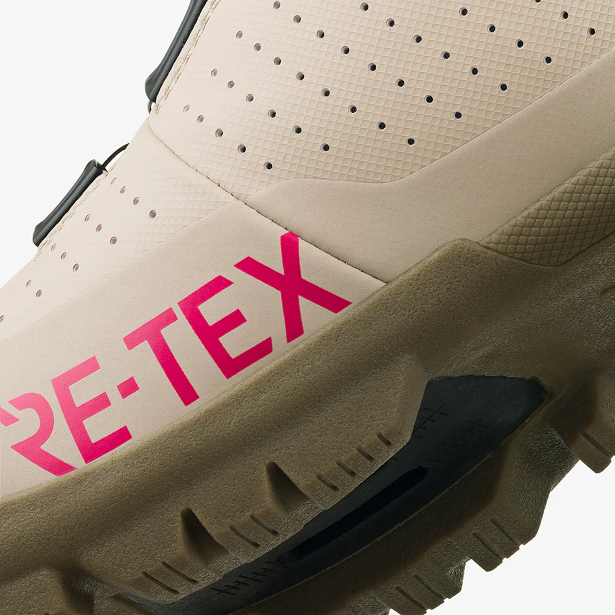 VINTER MTB-sko FIZIK TERRA ARTICA GTX X5 Beige/Sort