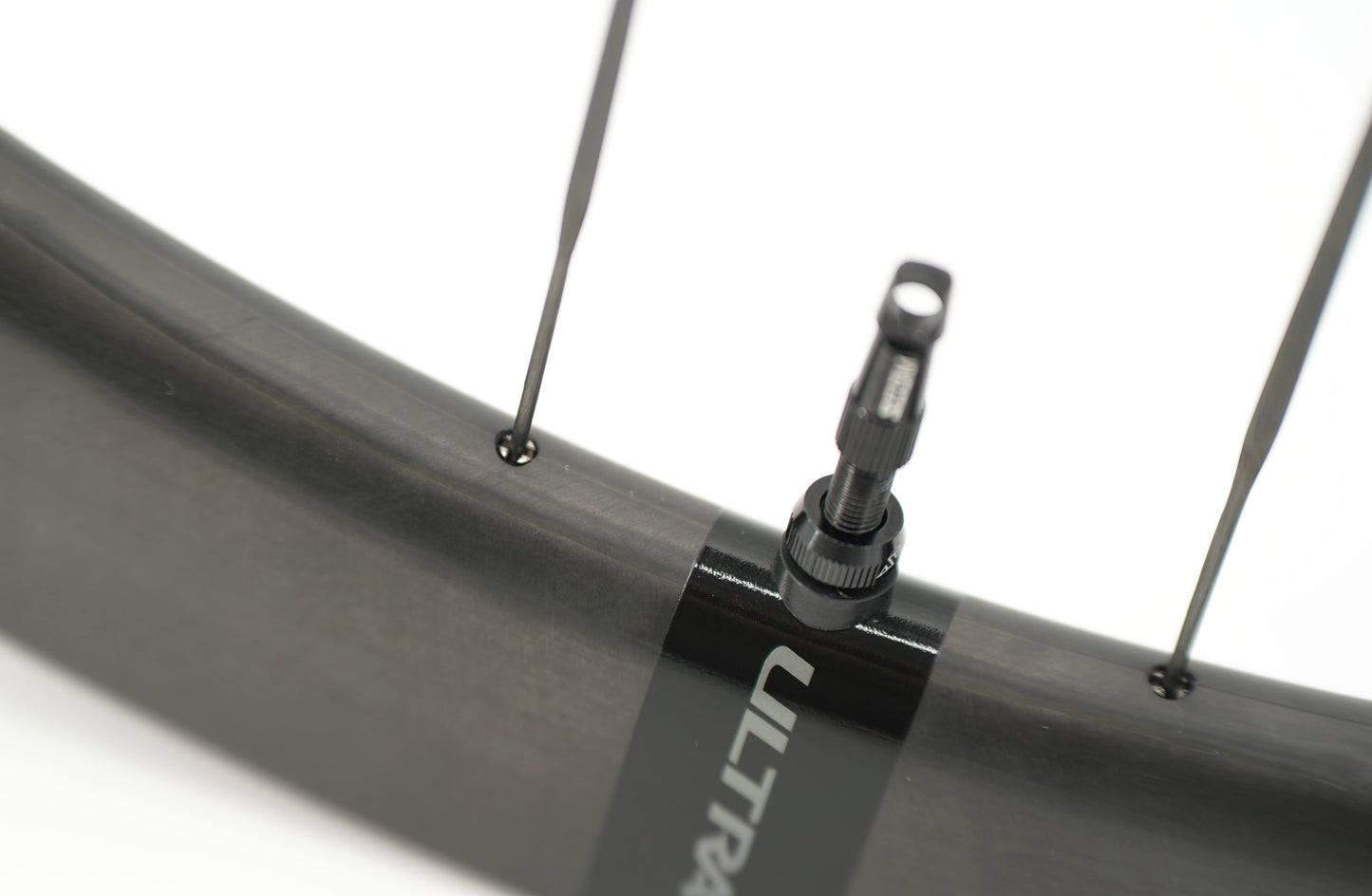 Par de Ruedas SCOM ULTRA 62+ Tubeless Ready (Center Lock)
