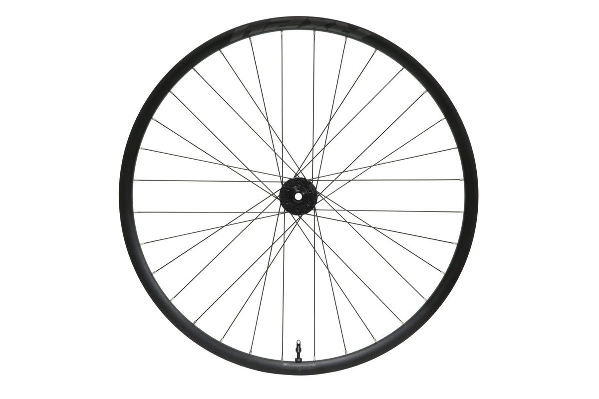 Priekinis aliumininis HOPE RX24 700C ratas su juoda Pro 5 stebule