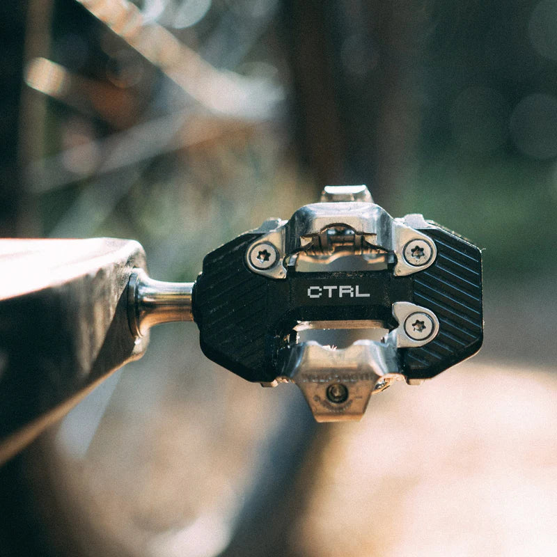 Pédales WOLF TOOTH CTRL TRAIL PERFORMANCE Clipless Noir