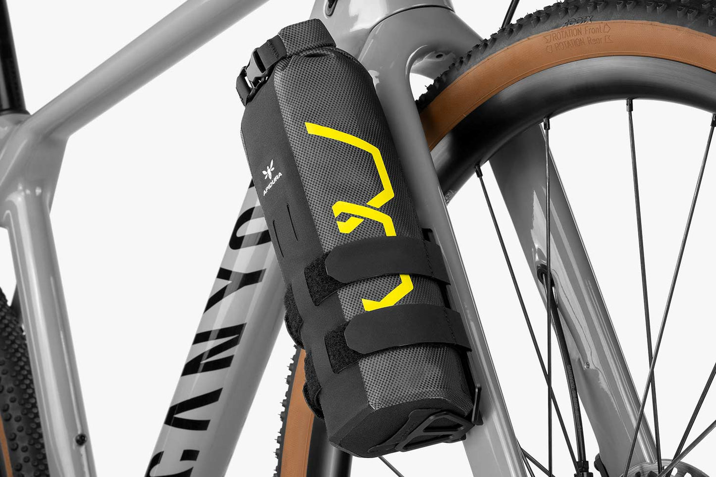 Gaffeltaske APIDURA EXPEDITION CARGO CAGE PACK 1.3 L Sort