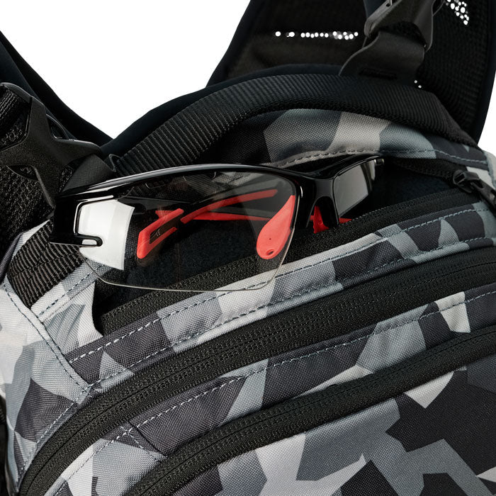 Ryggsäck USWE SHRED 16 L Camo