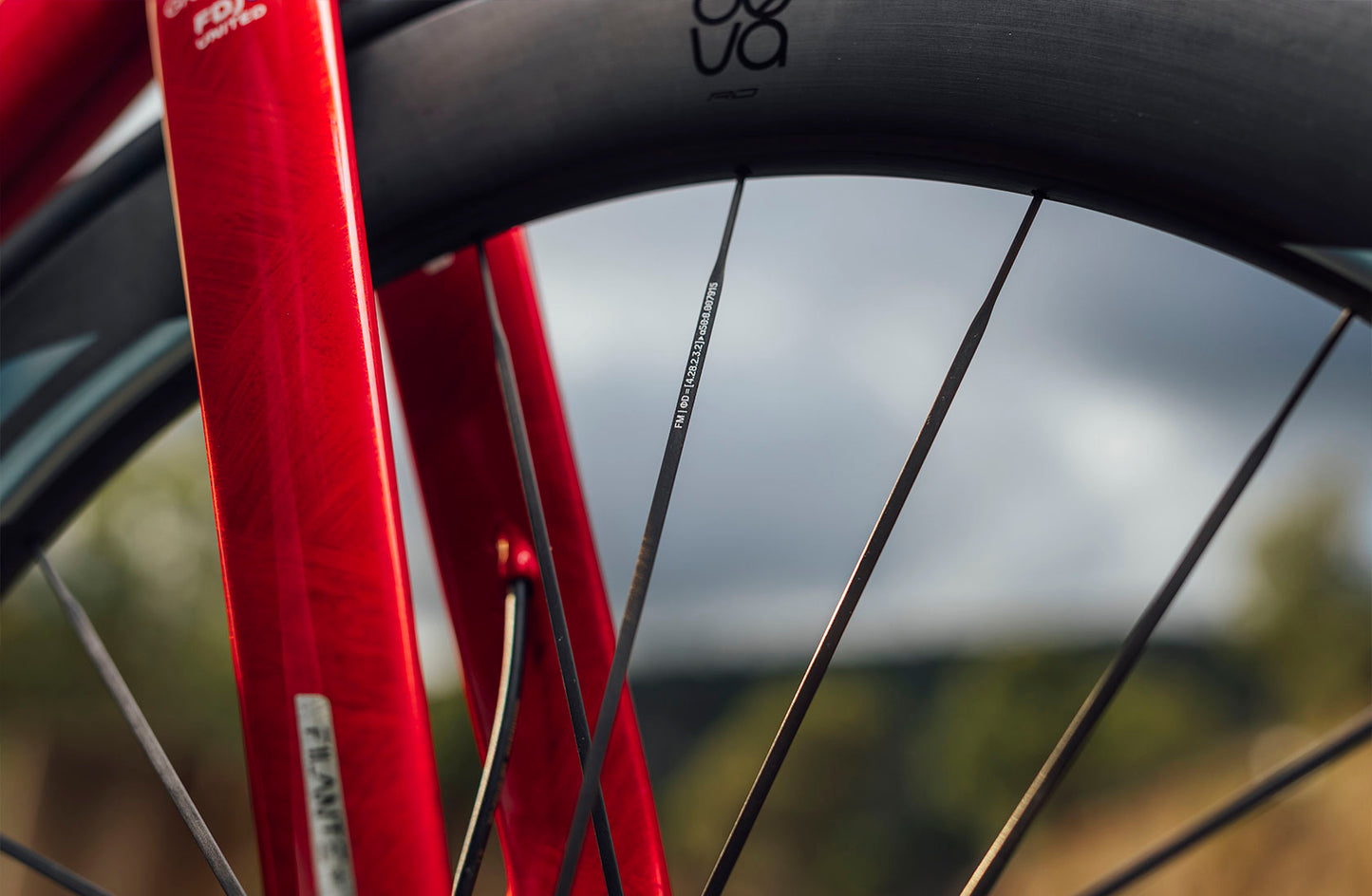 Paire de Roues MICHE DEVA RD 52 Tubeless Ready (Center Lock) Noir
