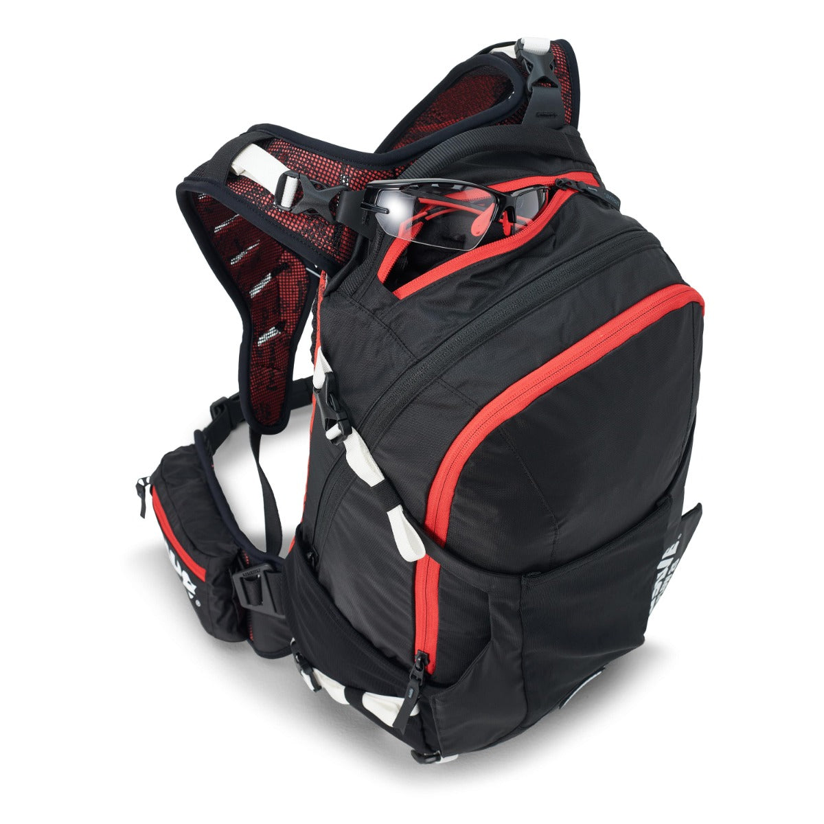 USWE FLOW 16 L Backpack with Integrated Back Protector Black/Red