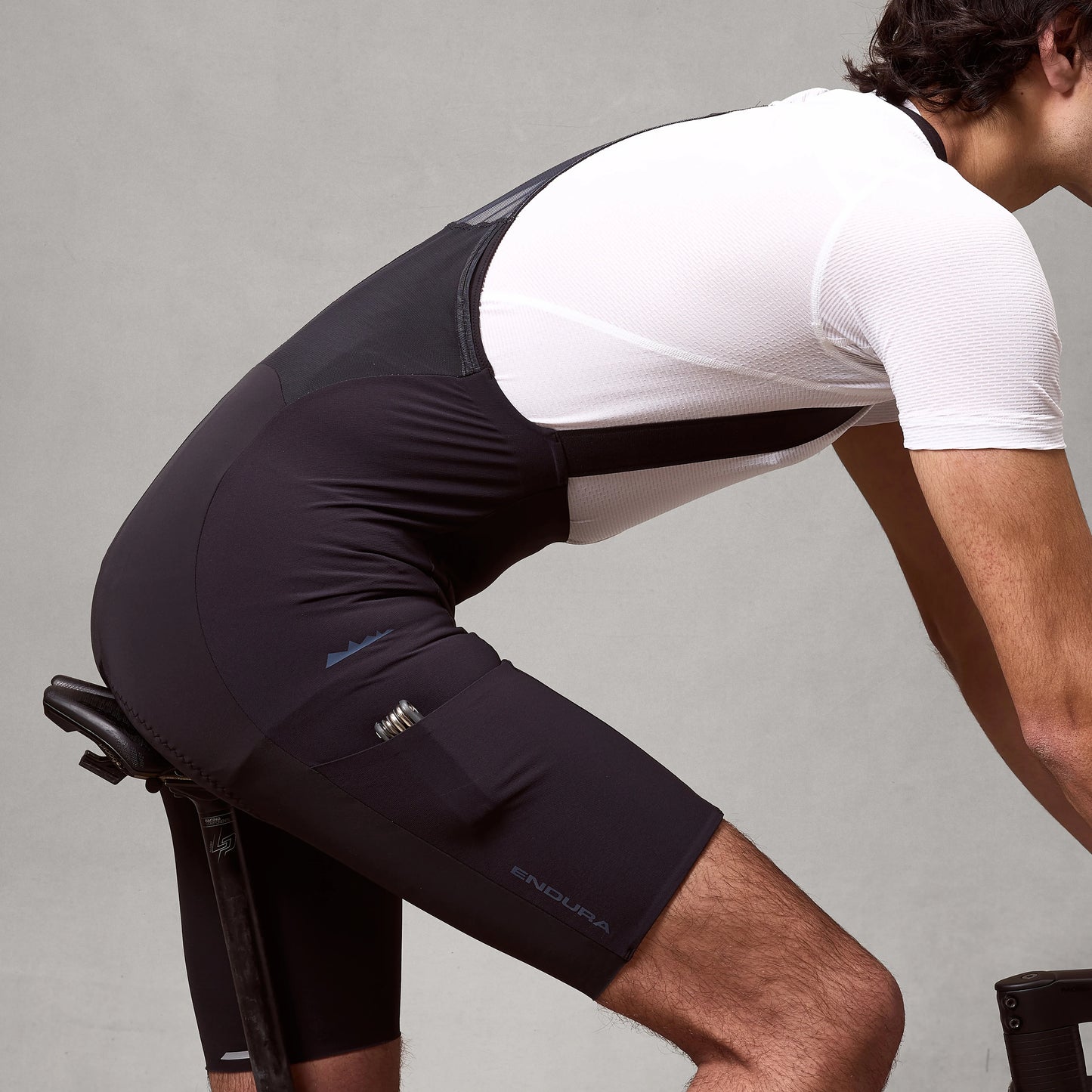 Kraťasy s laclem ENDURA ALLTRACK RIDE černé