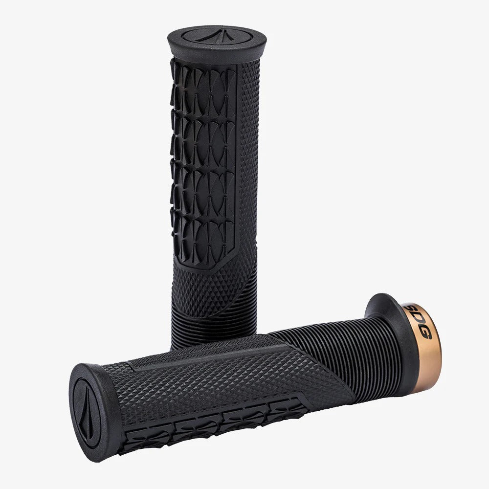 Grepp SDG OPEN CORE THRICE 136 mm Svart/Kashima