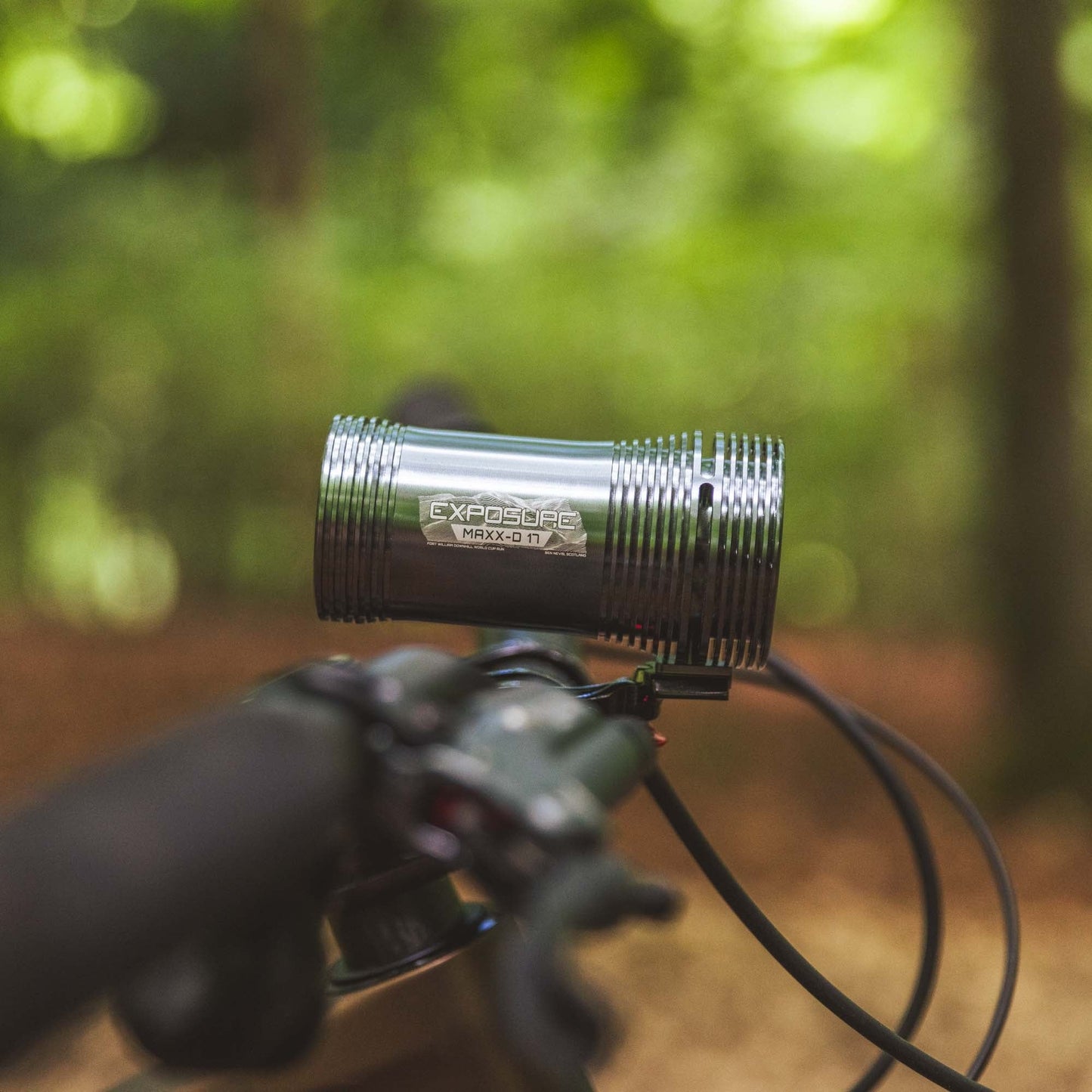 EXPOSURE LIGHTS MAXX-D 17 -etuvalo