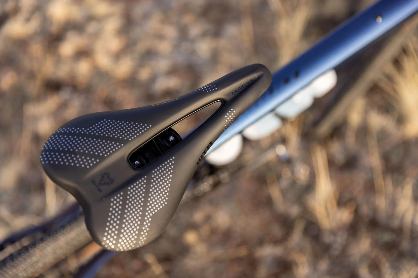 Selle WTB GRAVELIER Medium 140mm Rails Carbone