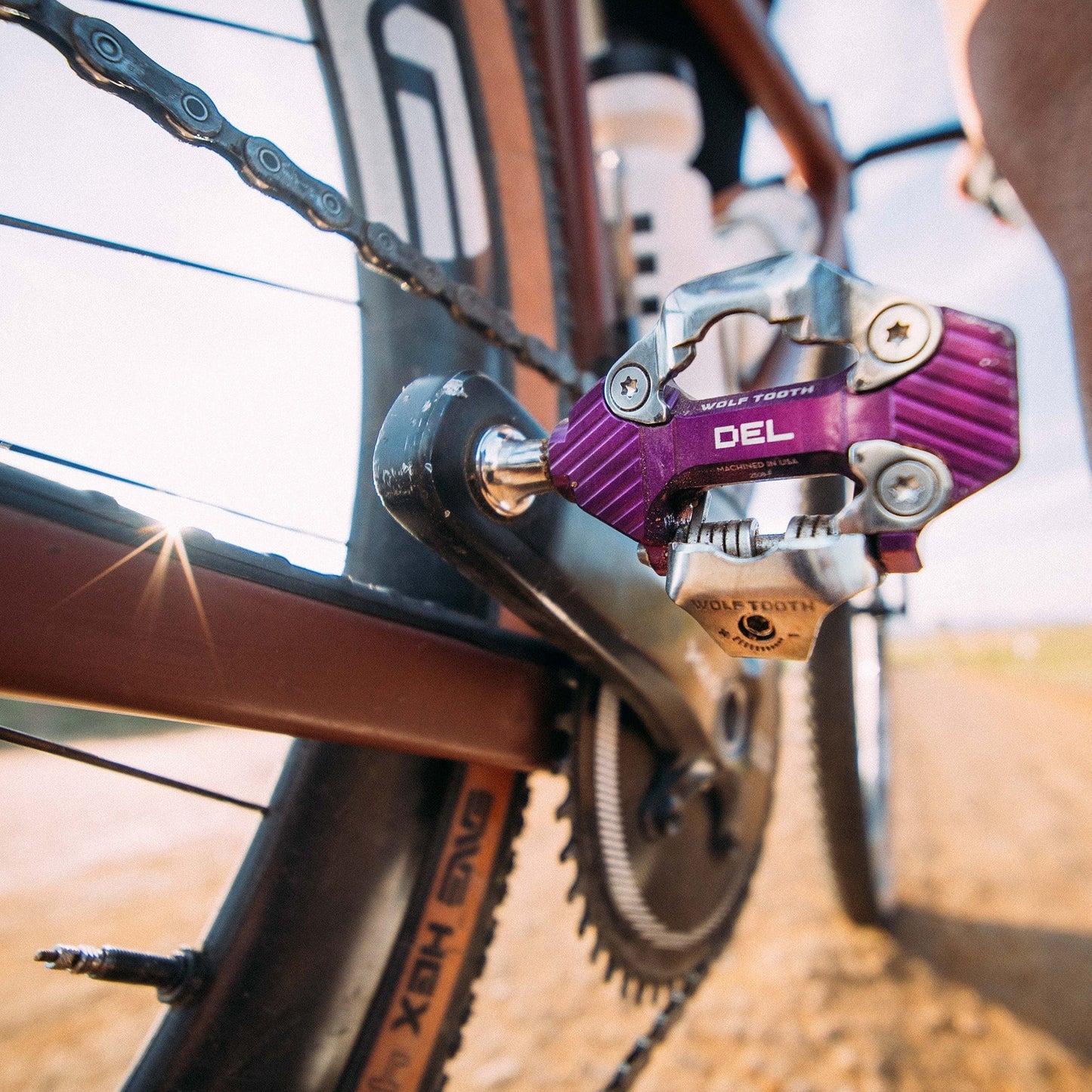Pedais WOLF TOOTH DEL GRAVEL RACE Clipless Violeta