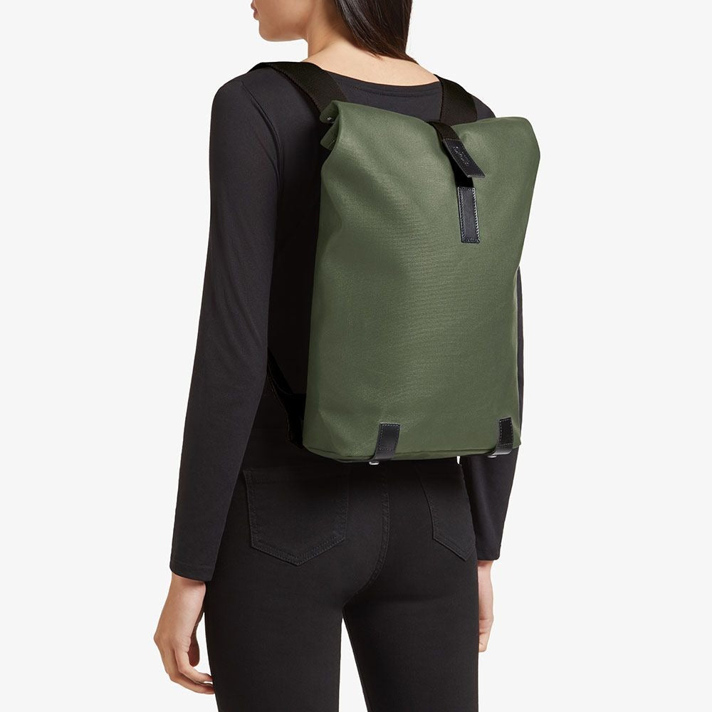 Batoh BROOKS PICKWICK COTTON CANVAS 12L Zelená
