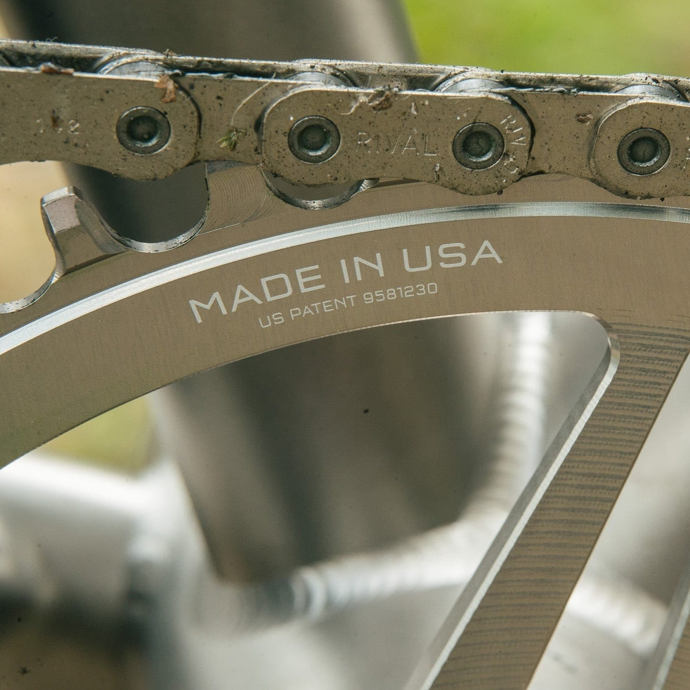 WOLF TOOTH DROP-STOP B DM 8-Bolt Sram Eagle Boost Offset 3mm Raw Silver Mono Chainring