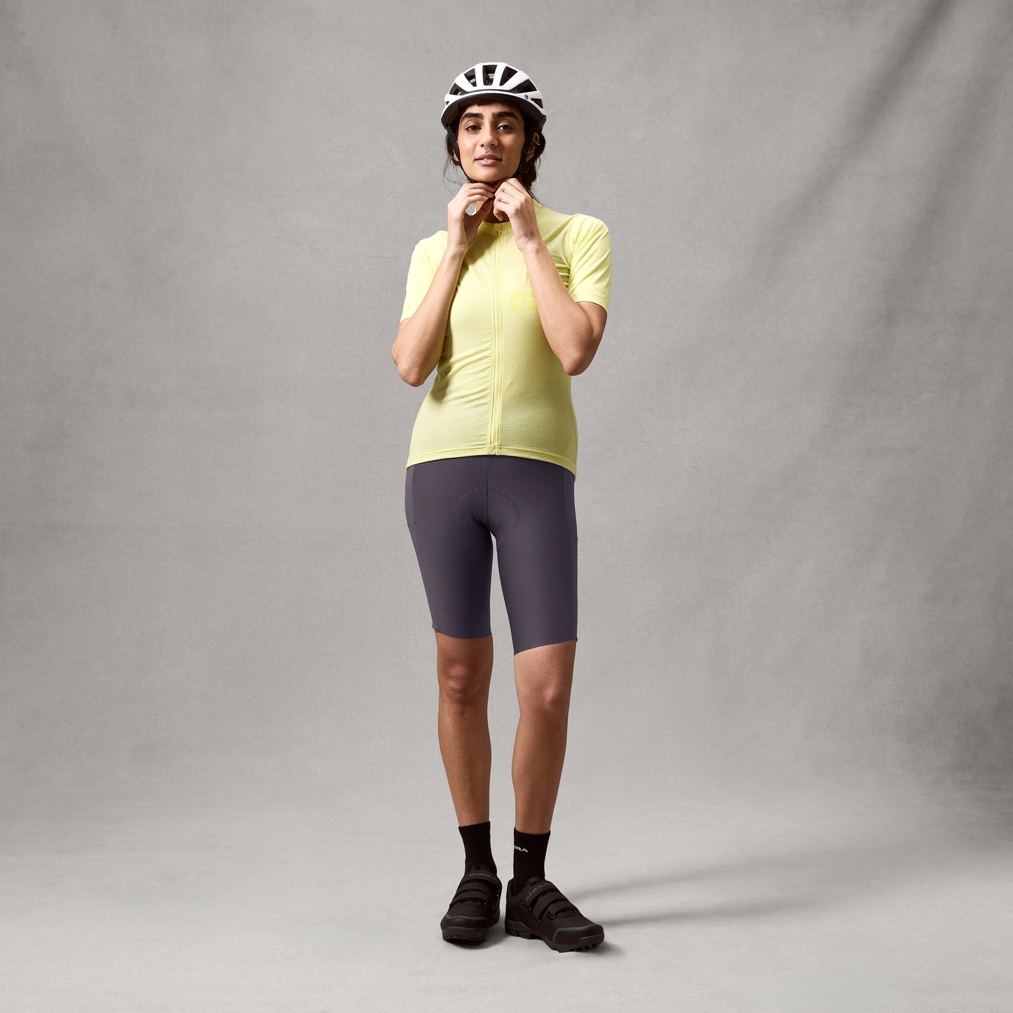 ENDURA ALLTRACK RIDE bibshorts til kvinder kulsort grå