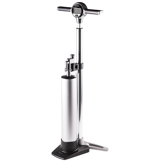 CRANKBROTHERS KLIC TUBELESS -jalkapumppu digitaalisella painemittarilla