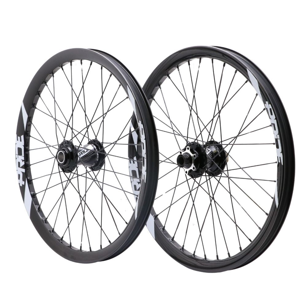 Paire de Roues PRIDE 20" (406mm) Carbone Wave Gloss White Control V2 Disc Axes 20/15mm Noir/Blanc
